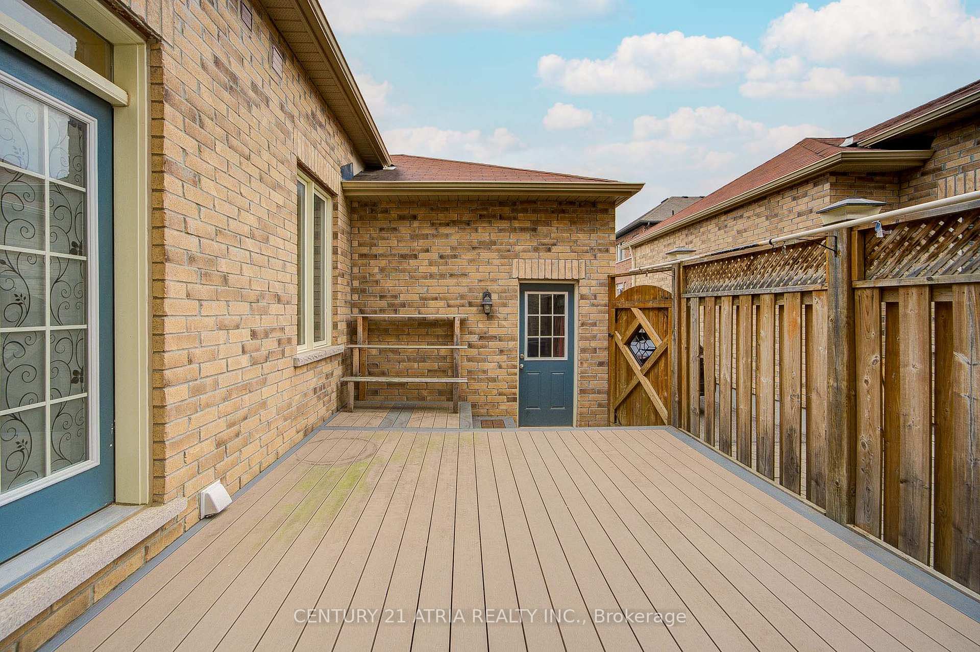 Photo 38 of 56 Harbord Street, Markham, Berczy — HOMEH