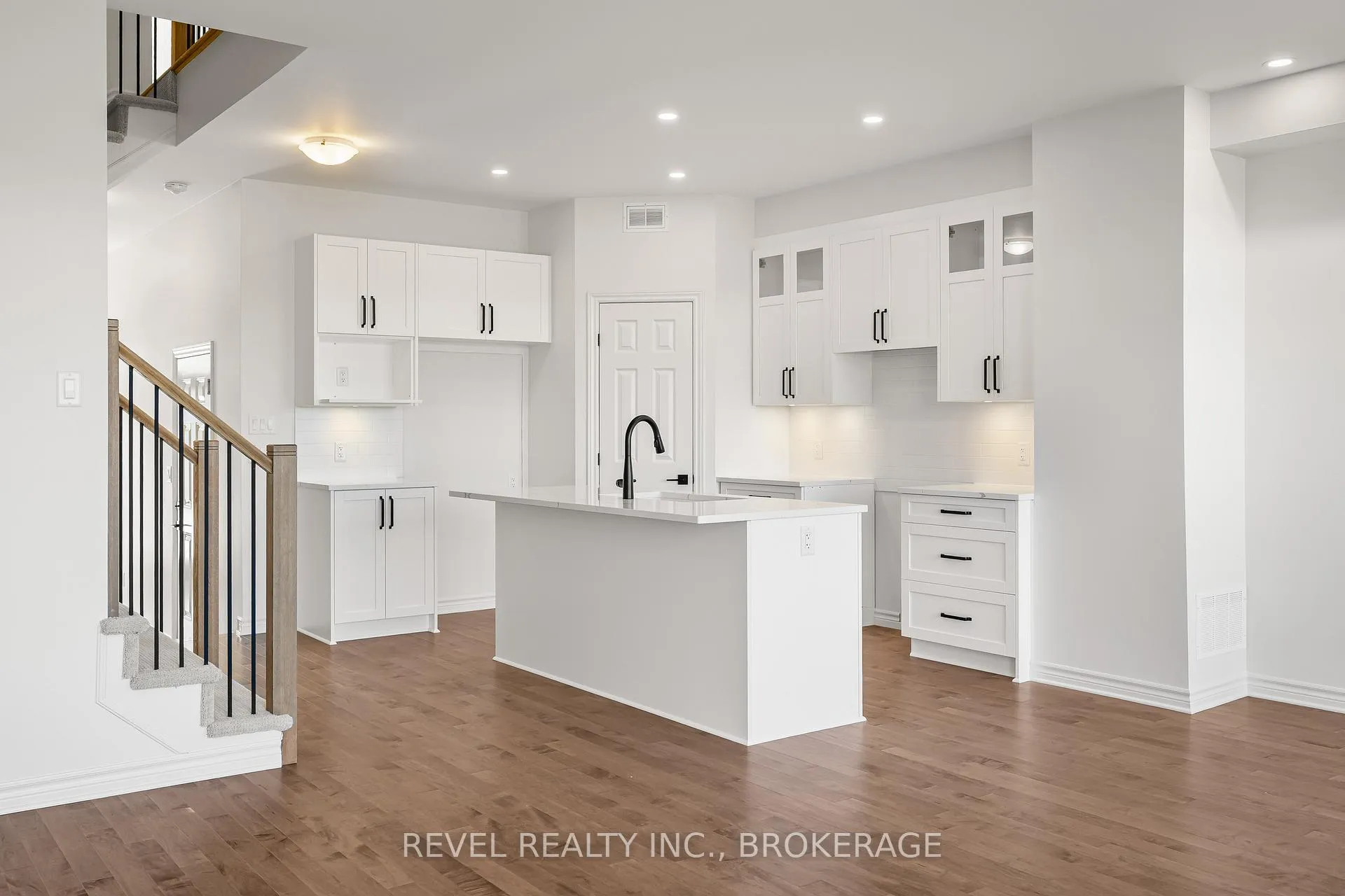 Photo 6 of 1413 Demers Avenue, Kingston, East Gardiners Rd — HOMEH
