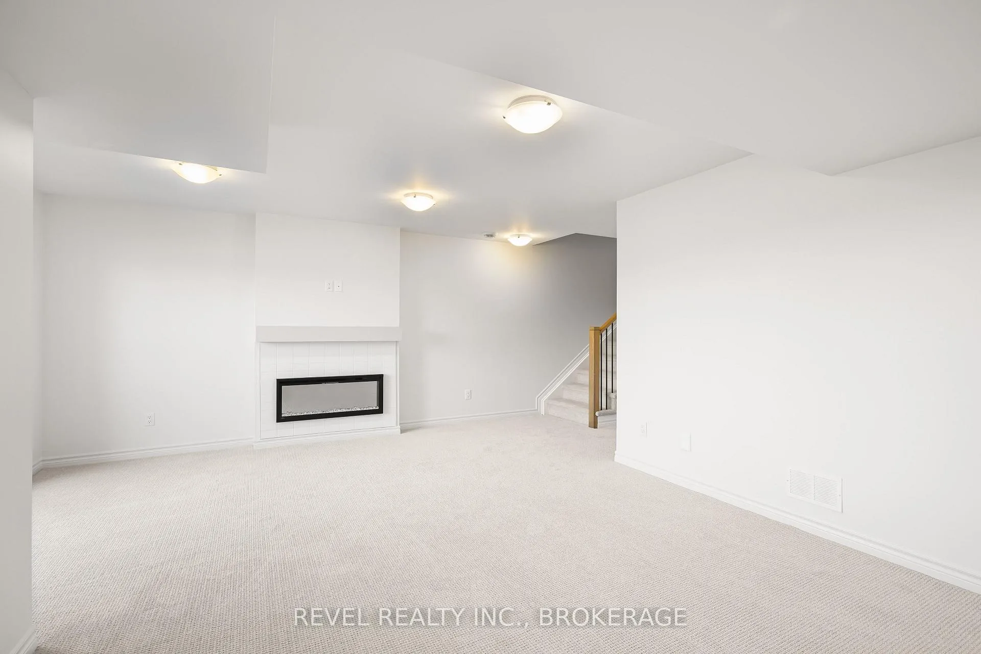 Photo 11 of 1413 Demers Avenue, Kingston, East Gardiners Rd — HOMEH