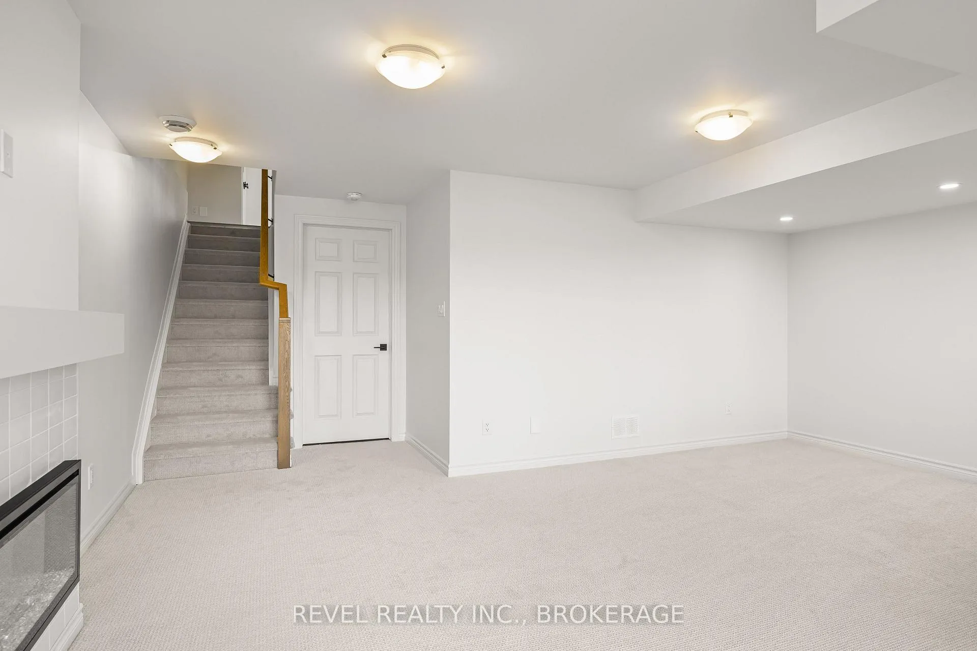 Photo 12 of 1413 Demers Avenue, Kingston, East Gardiners Rd — HOMEH
