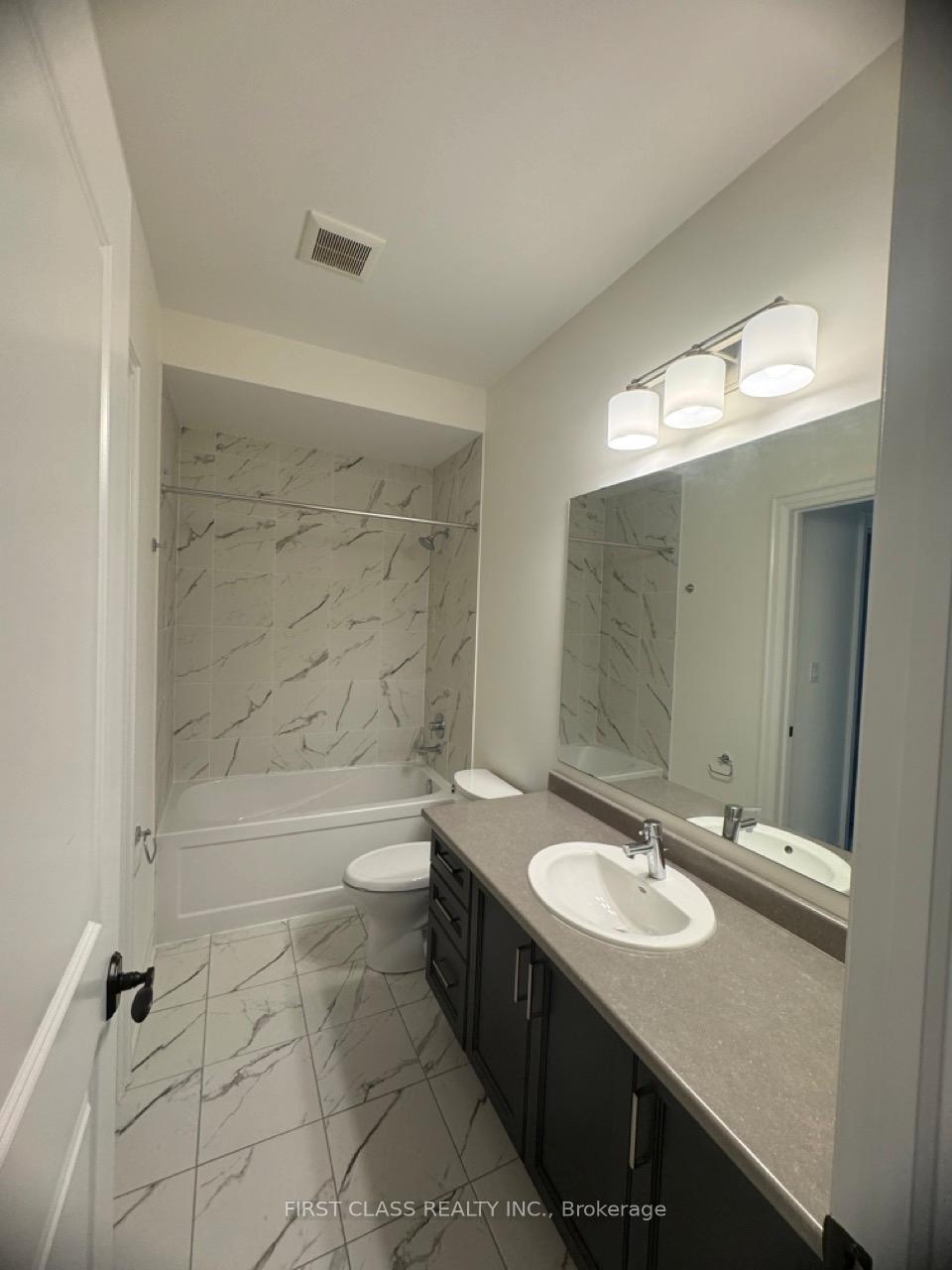 Photo 31 of 65 West Village Lane, Markham, Angus Glen — HOMEH