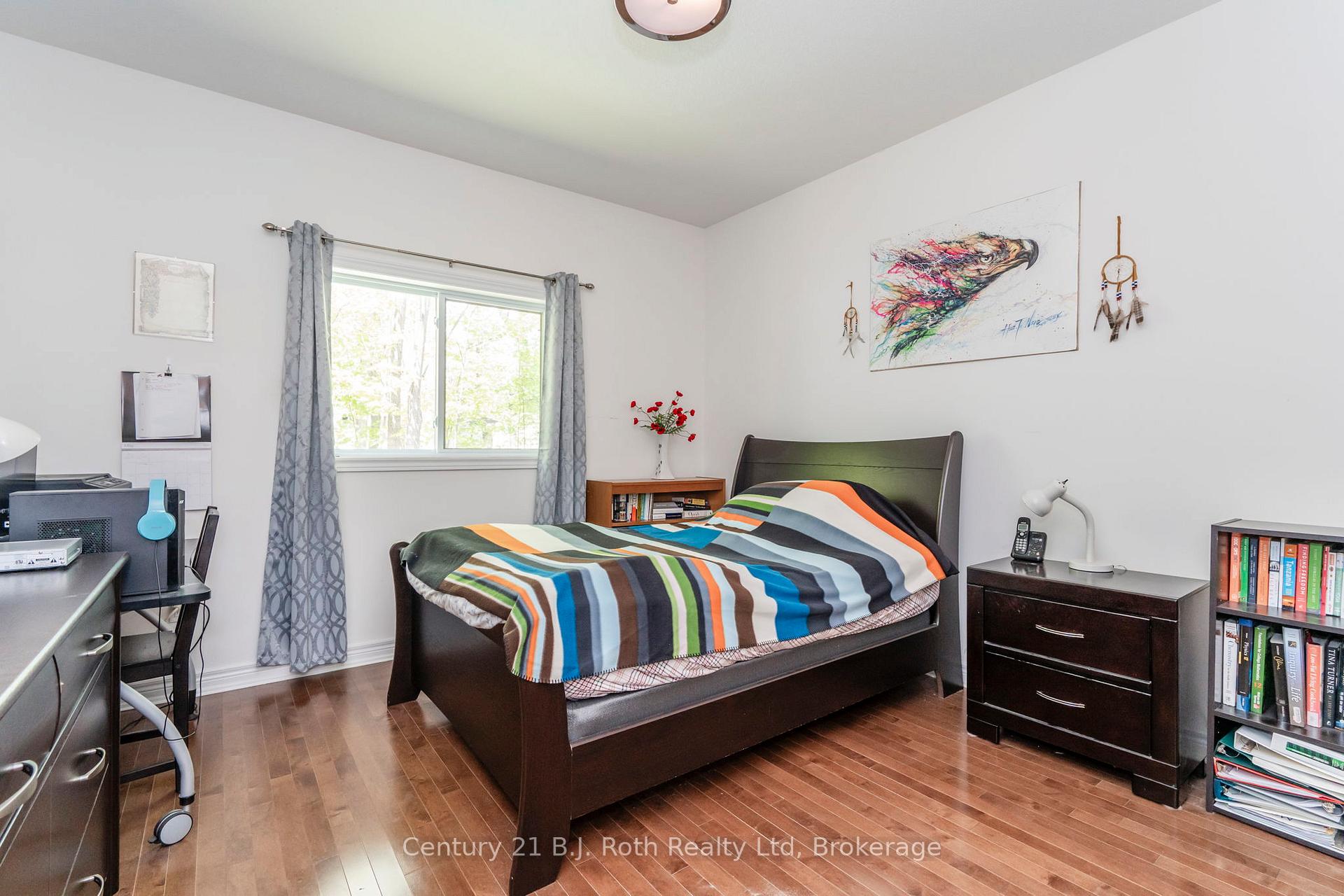 Photo 16 of 1002 Cook Drive, Midland — HOMEH