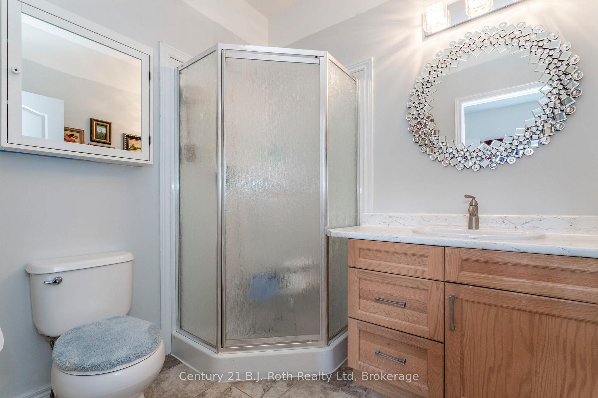 Photo 23 of 1002 Cook Drive, Midland — HOMEH