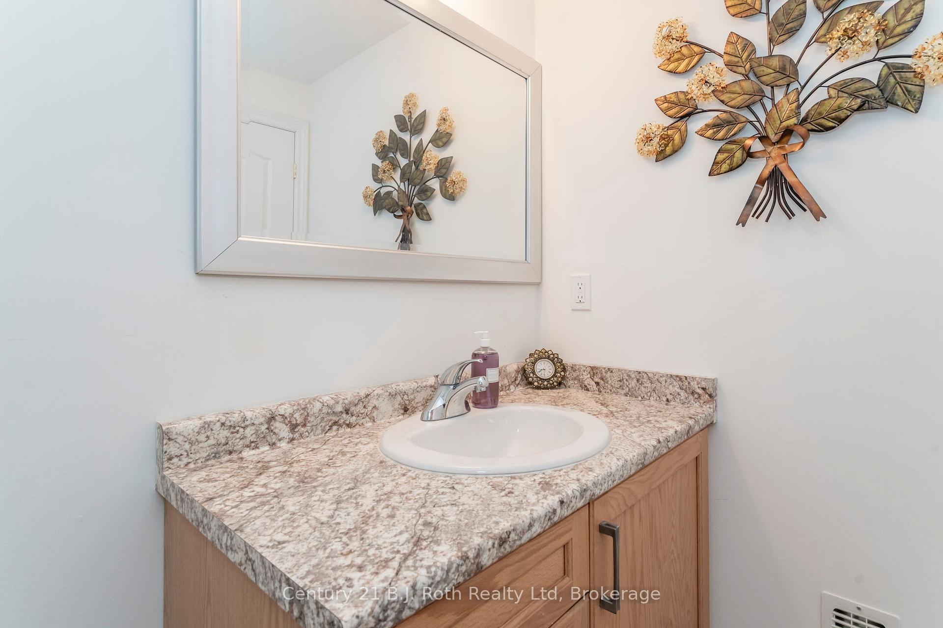 Photo 26 of 1002 Cook Drive, Midland — HOMEH