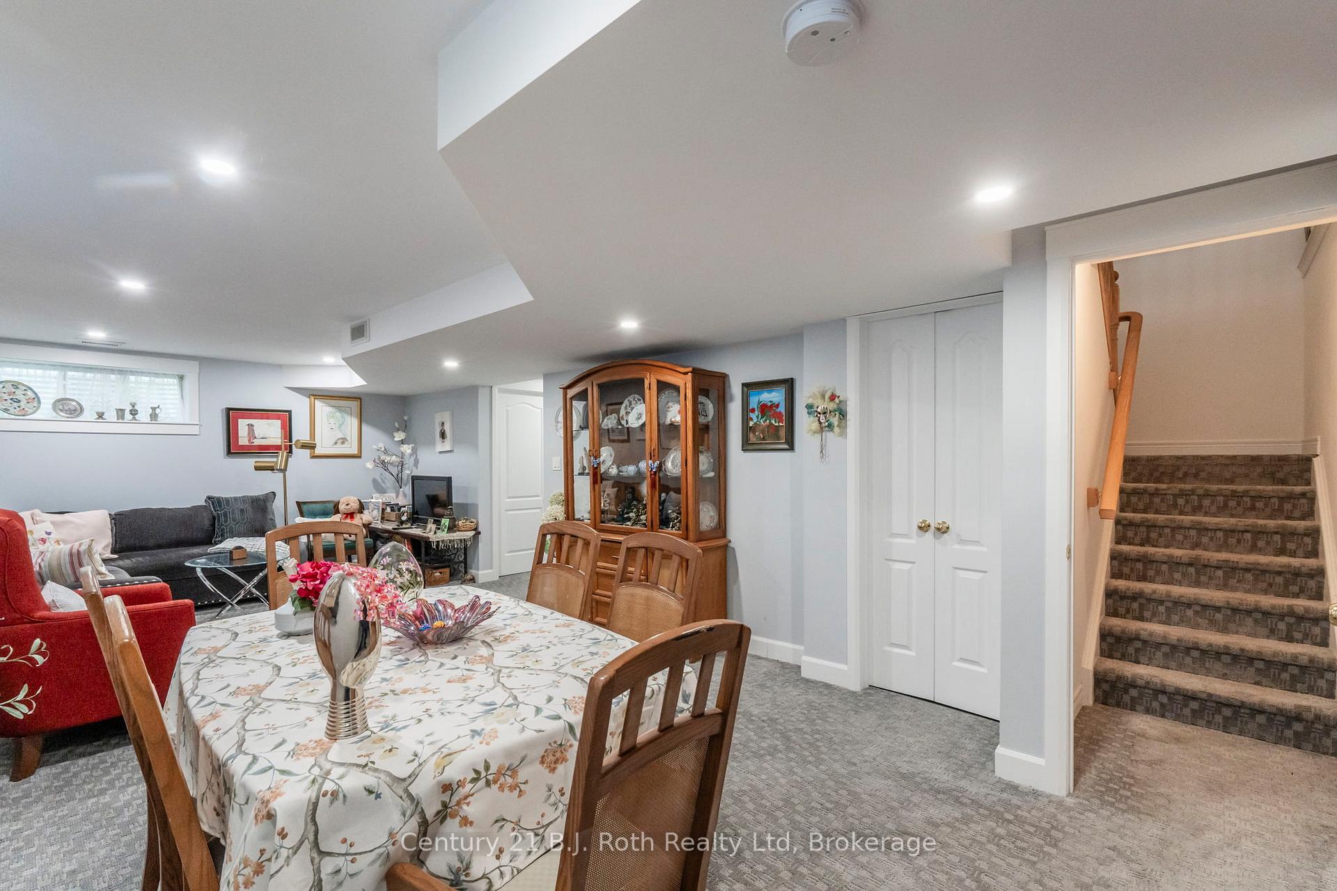 Photo 27 of 1002 Cook Drive, Midland — HOMEH