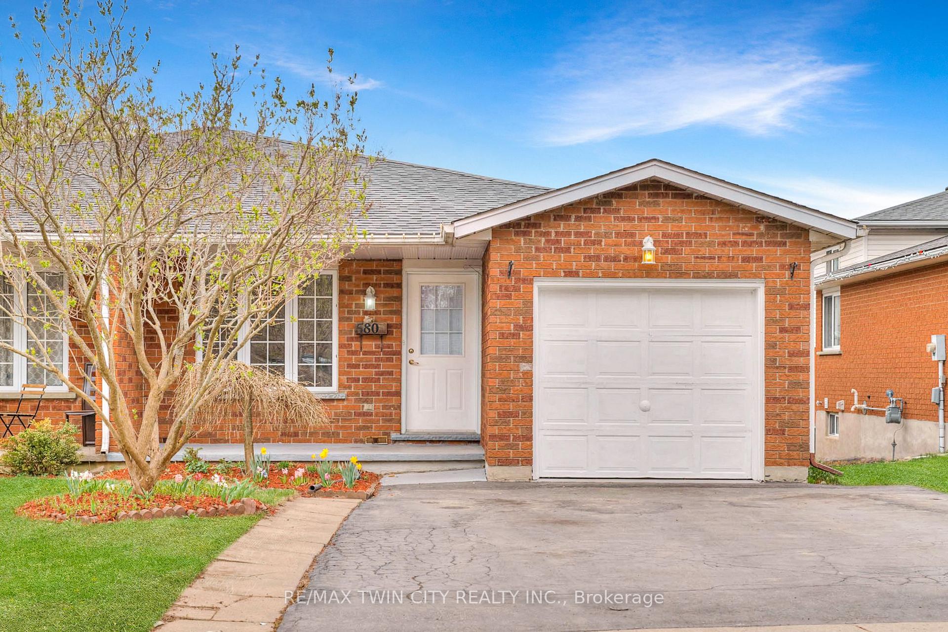 Photo 1 of 580 Old Huron Place, Kitchener — HOMEH