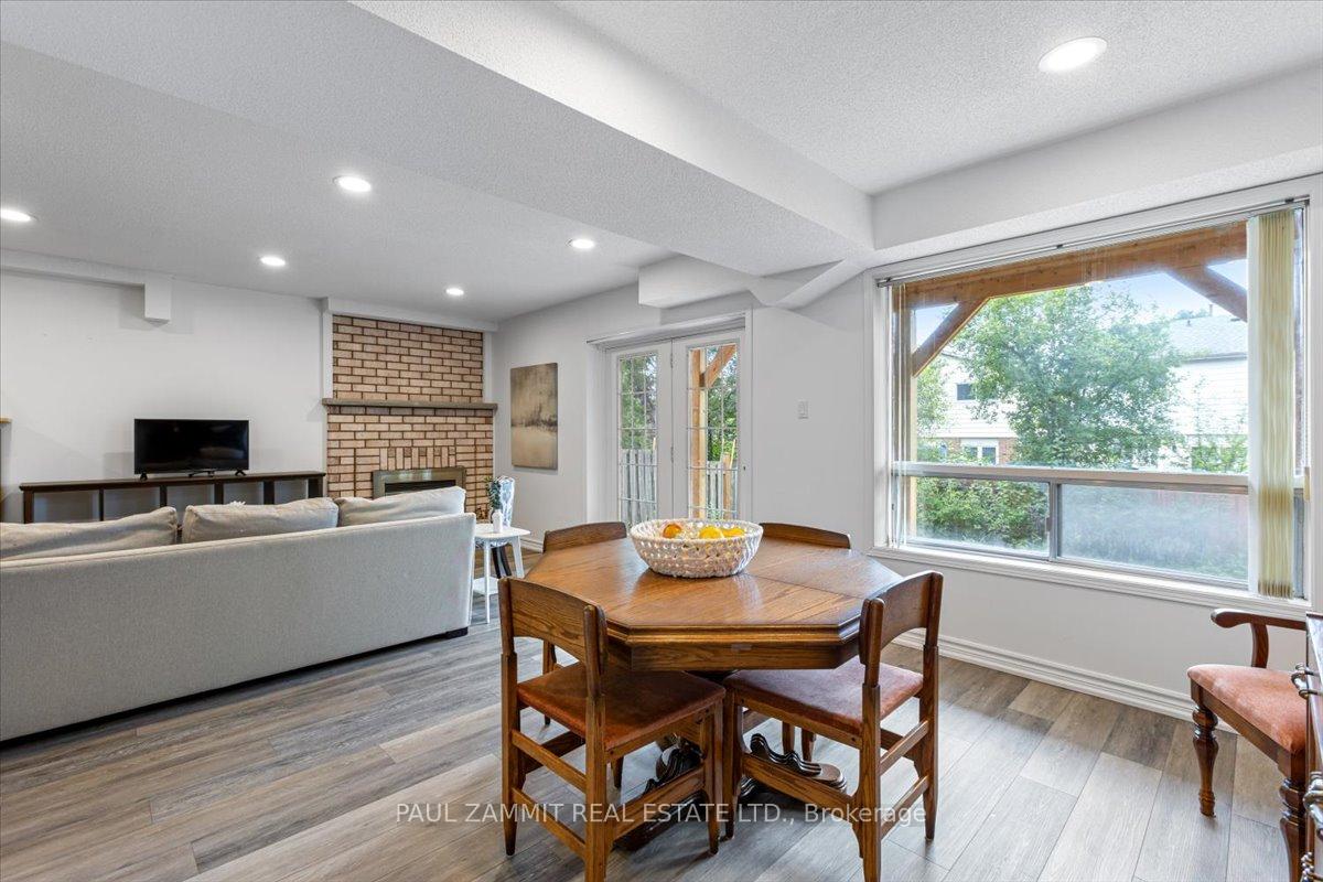 Photo 26 of 25 Hoover Drive, Markham, Aileen-Willowbrook — HOMEH