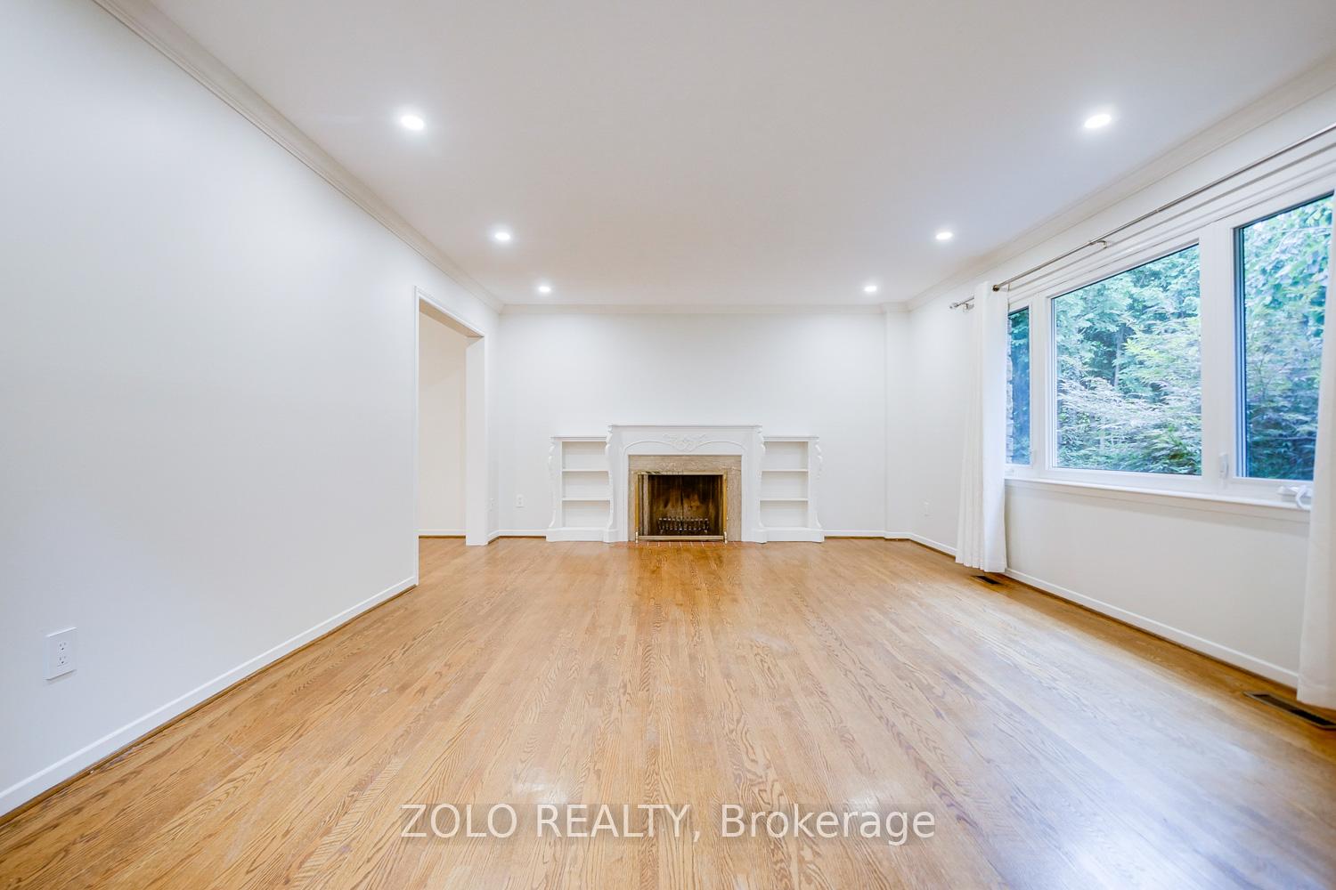 Photo 3 of 40 Elgin Street, Markham, Thornhill — HOMEH