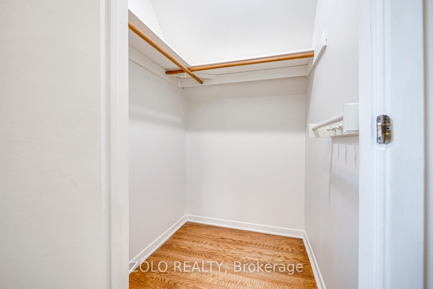 Photo 17 of 40 Elgin Street, Markham, Thornhill — HOMEH