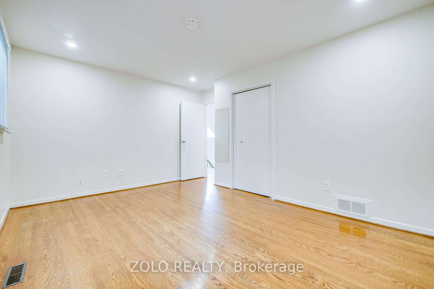 Photo 22 of 40 Elgin Street, Markham, Thornhill — HOMEH