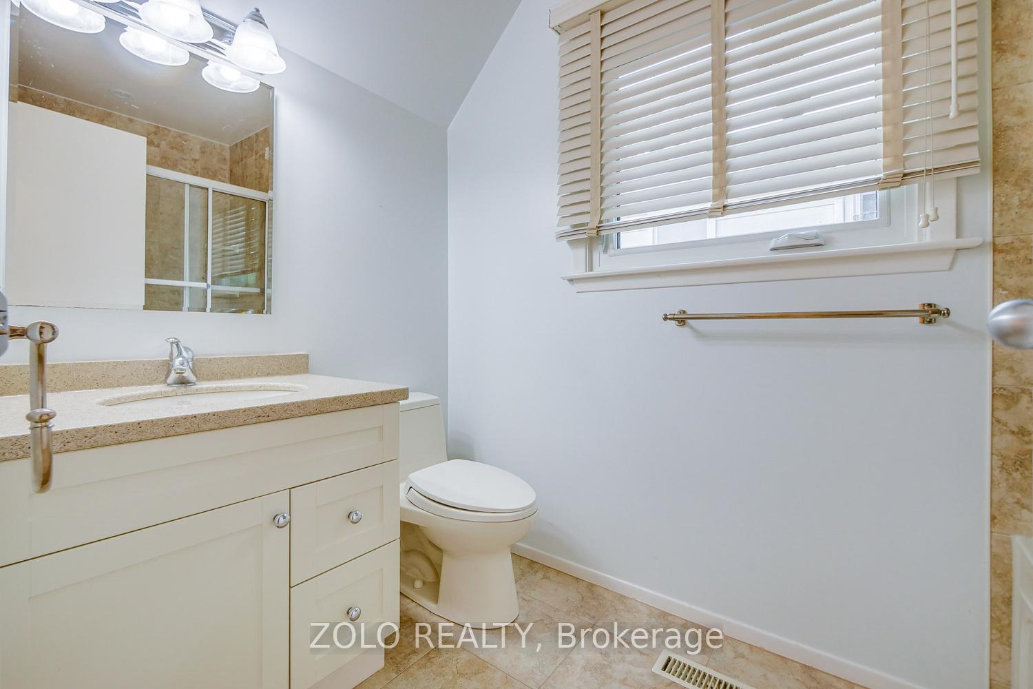 Photo 25 of 40 Elgin Street, Markham, Thornhill — HOMEH