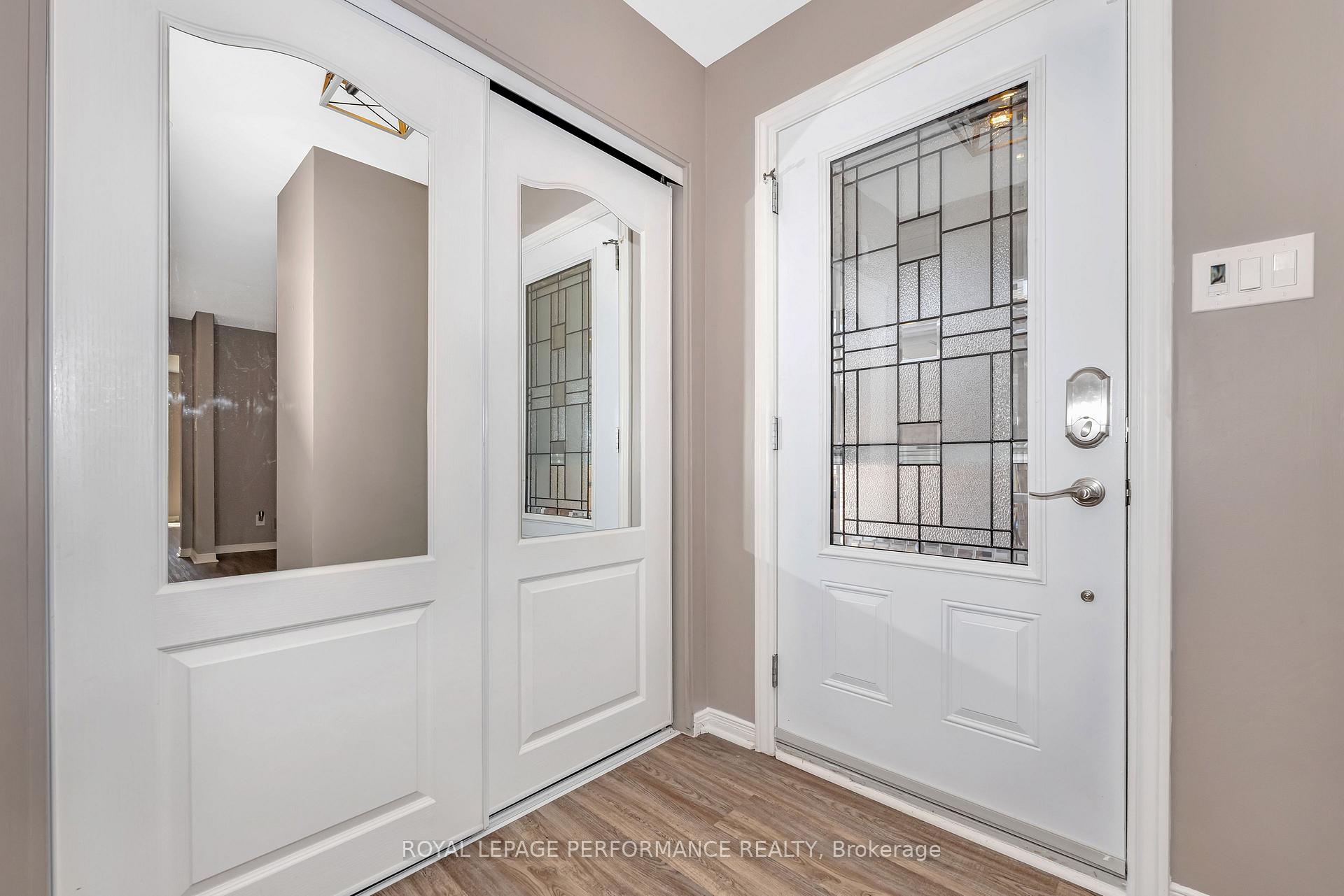Photo 2 of 52 Saddlehorn Crescent, Ottawa, Kanata - Bridlewood — HOMEH
