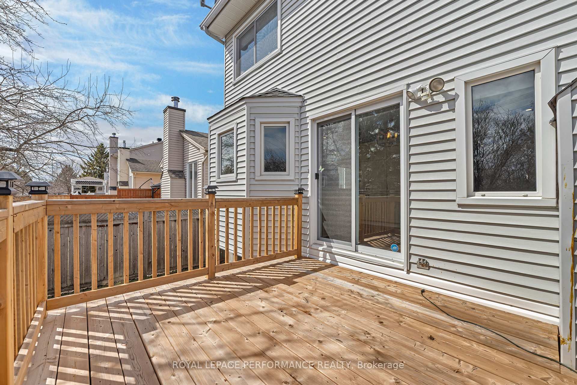 Photo 37 of 52 Saddlehorn Crescent, Ottawa, Kanata - Bridlewood — HOMEH