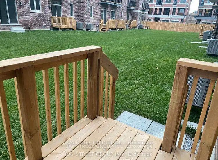 Photo 10 of Unit Suite2, 15 Sissons Way, Markham, Cedar Grove — HOMEH