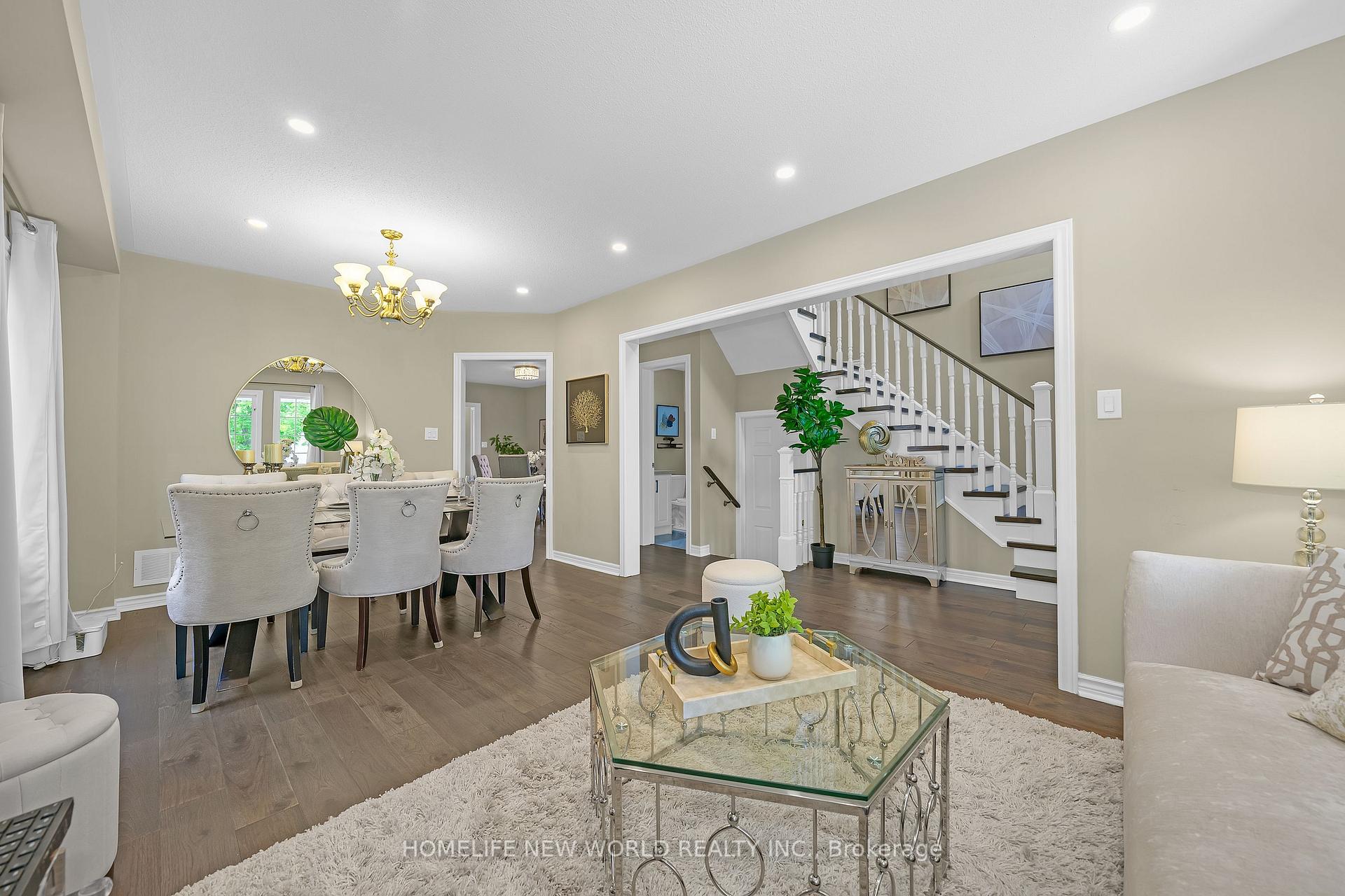 Photo 9 of 72 Ray Street, Markham, Village Green-South Unionville — HOMEH