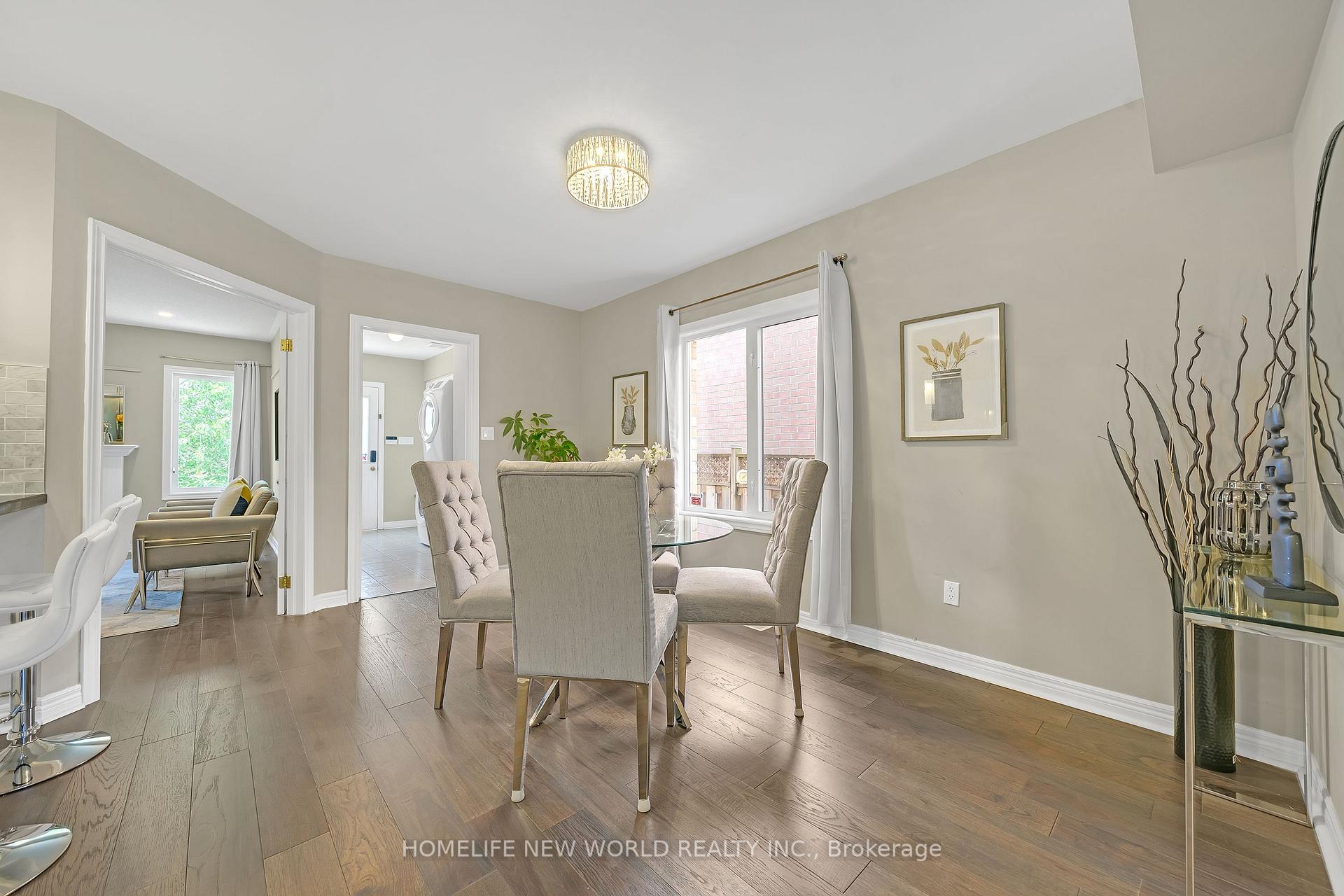 Photo 10 of 72 Ray Street, Markham, Village Green-South Unionville — HOMEH