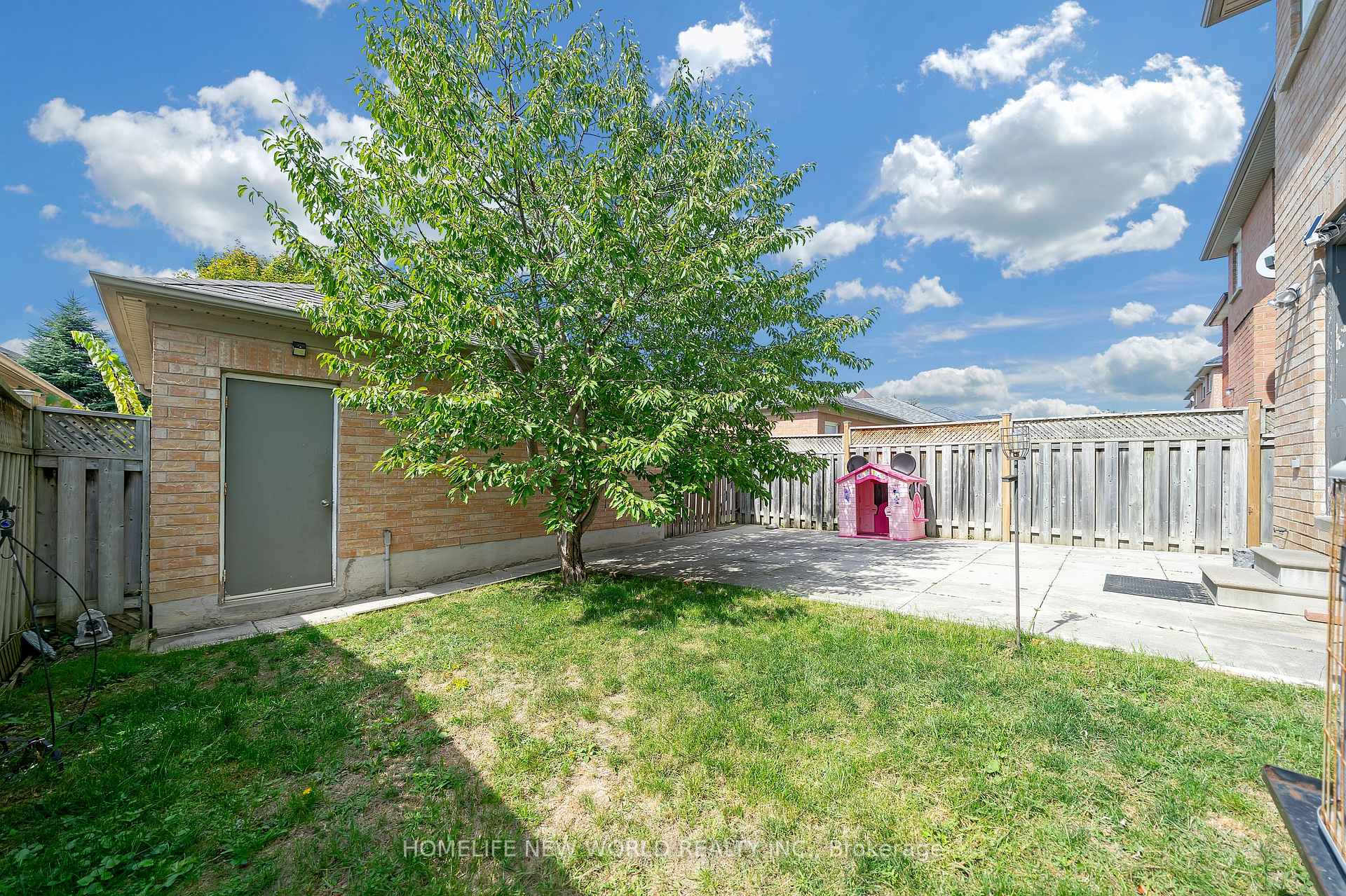 Photo 30 of 72 Ray Street, Markham, Village Green-South Unionville — HOMEH