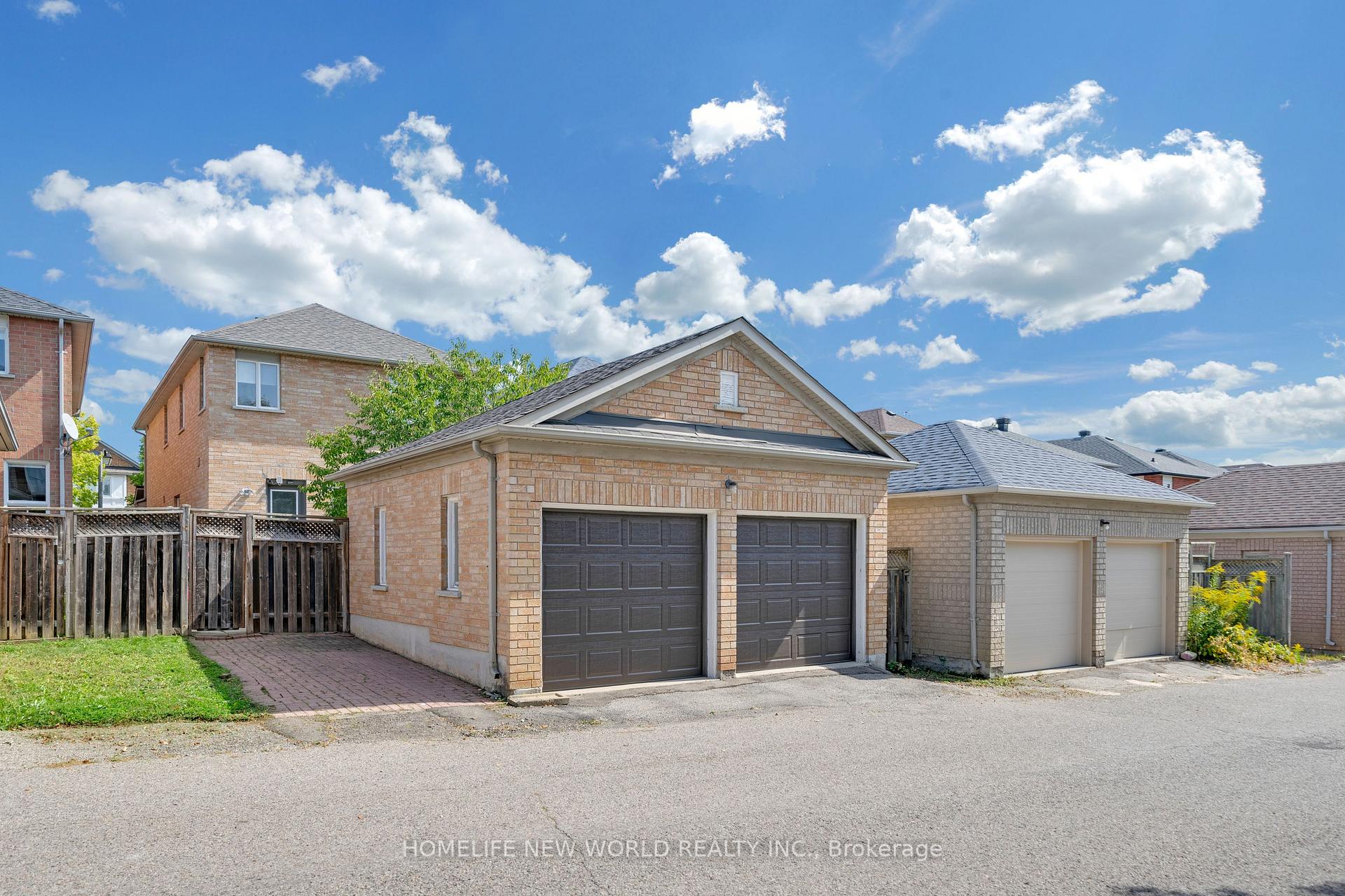 Photo 31 of 72 Ray Street, Markham, Village Green-South Unionville — HOMEH