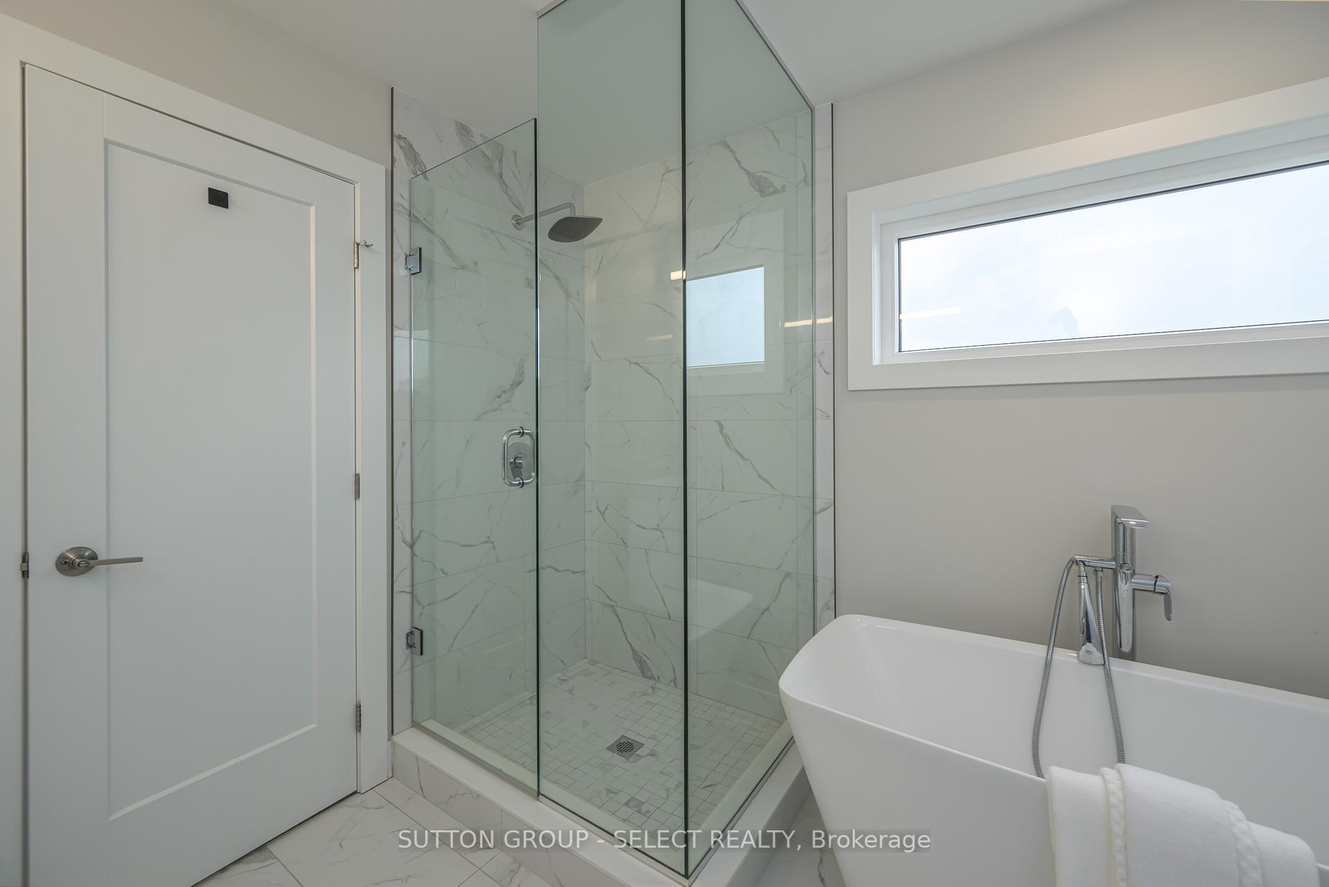 Photo 17 of 132 Crestview Drive, Middlesex Centre, Rural Middlesex Centre — HOMEH