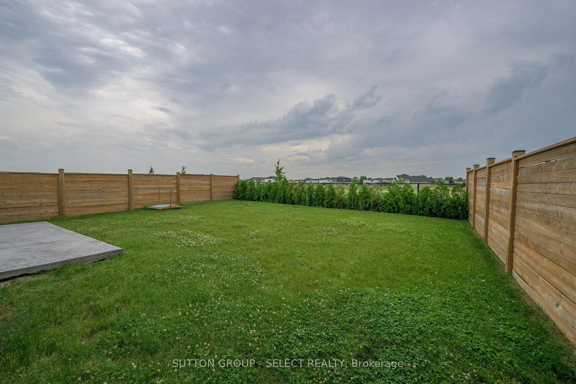 Photo 26 of 132 Crestview Drive, Middlesex Centre, Rural Middlesex Centre — HOMEH