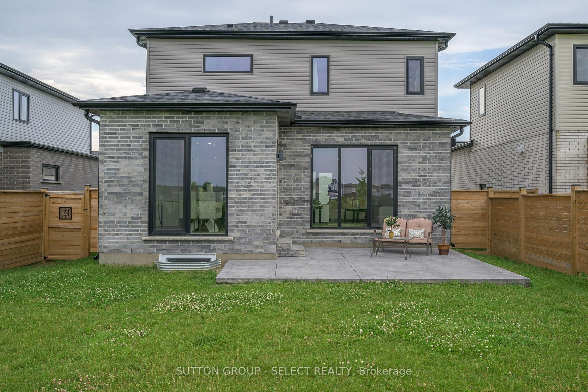 Photo 28 of 132 Crestview Drive, Middlesex Centre, Rural Middlesex Centre — HOMEH