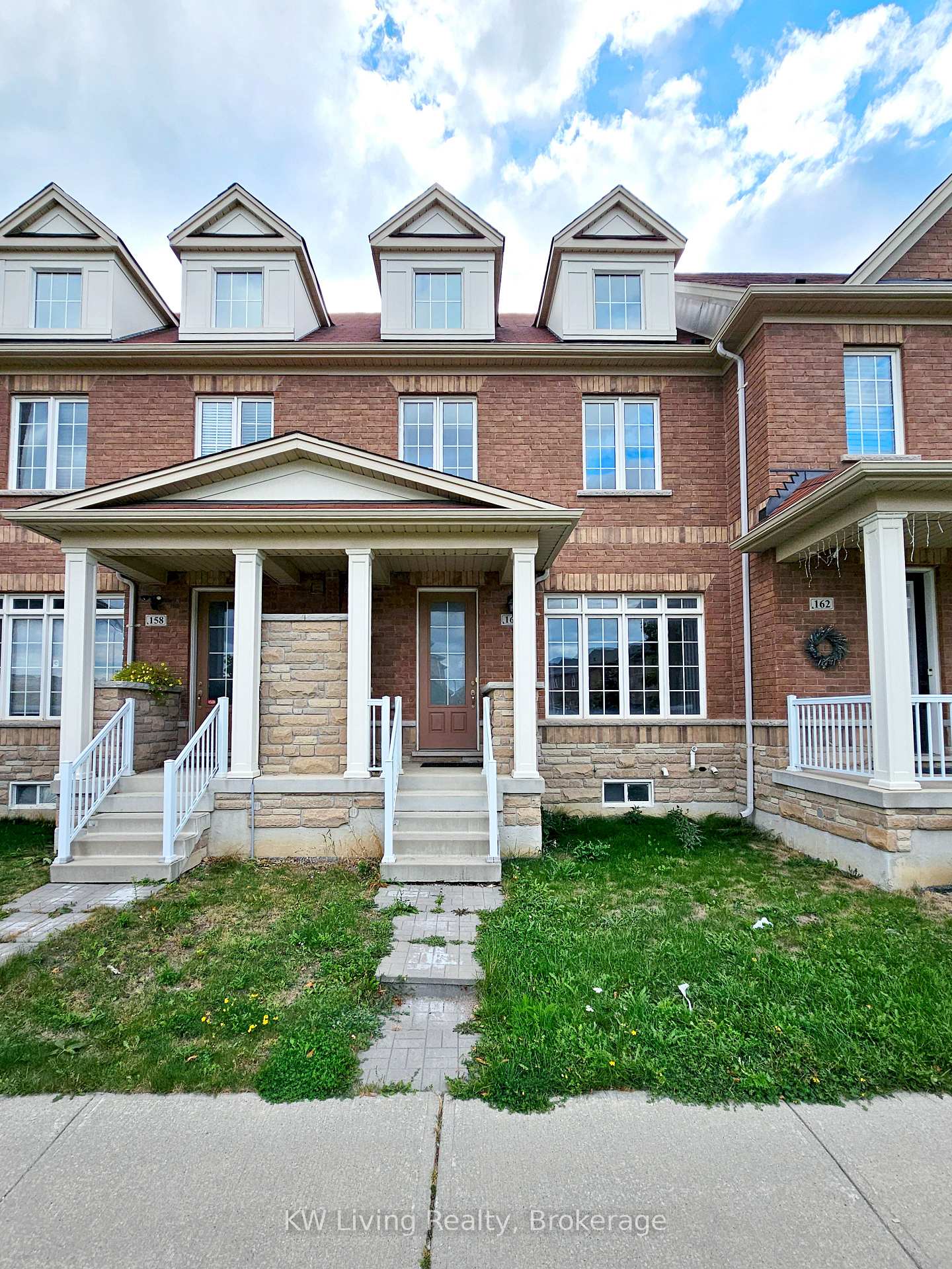 Photo 2 of 160 William Berczy Boulevard, Markham, Berczy — HOMEH