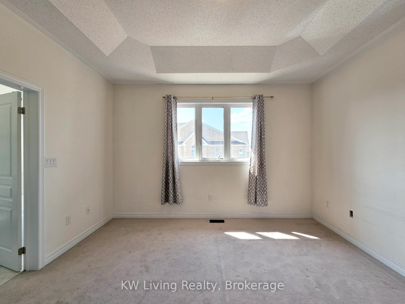 Photo 17 of 160 William Berczy Boulevard, Markham, Berczy — HOMEH