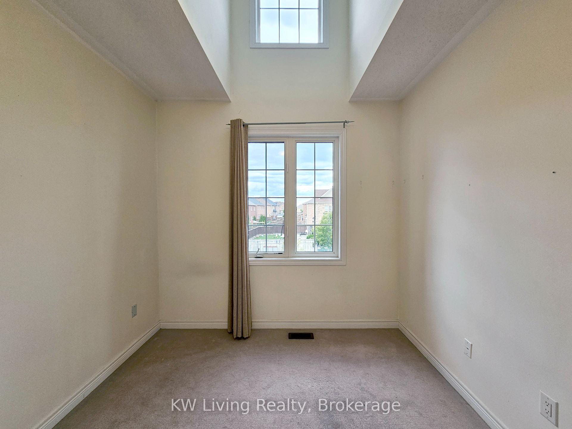 Photo 24 of 160 William Berczy Boulevard, Markham, Berczy — HOMEH