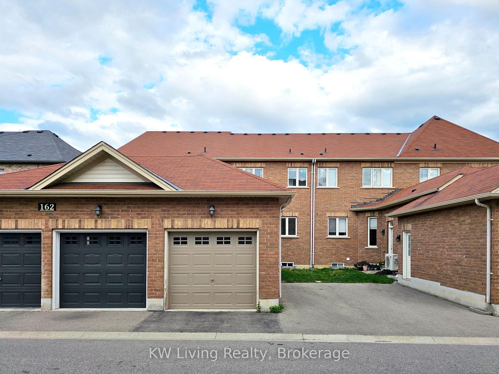 Photo 35 of 160 William Berczy Boulevard, Markham, Berczy — HOMEH