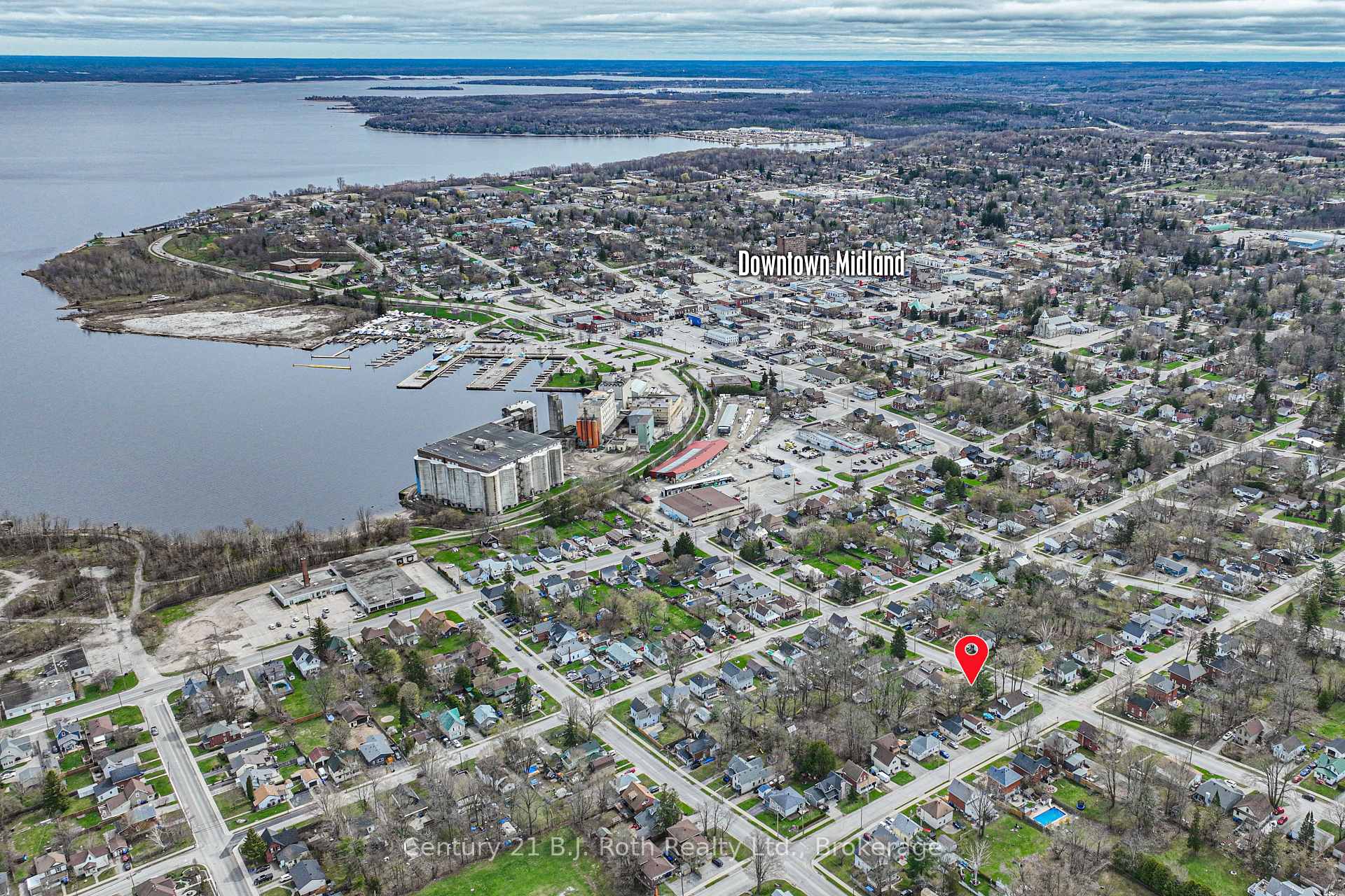 Photo 32 of 694 Quebec Street, Midland — HOMEH