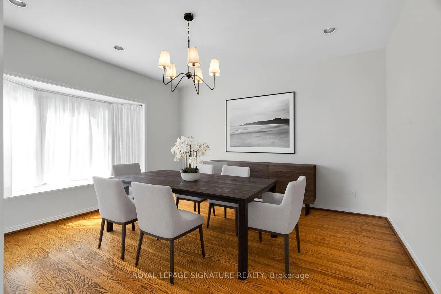 Photo 14 of 34 Barclay Court, Markham, Bayview Glen — HOMEH