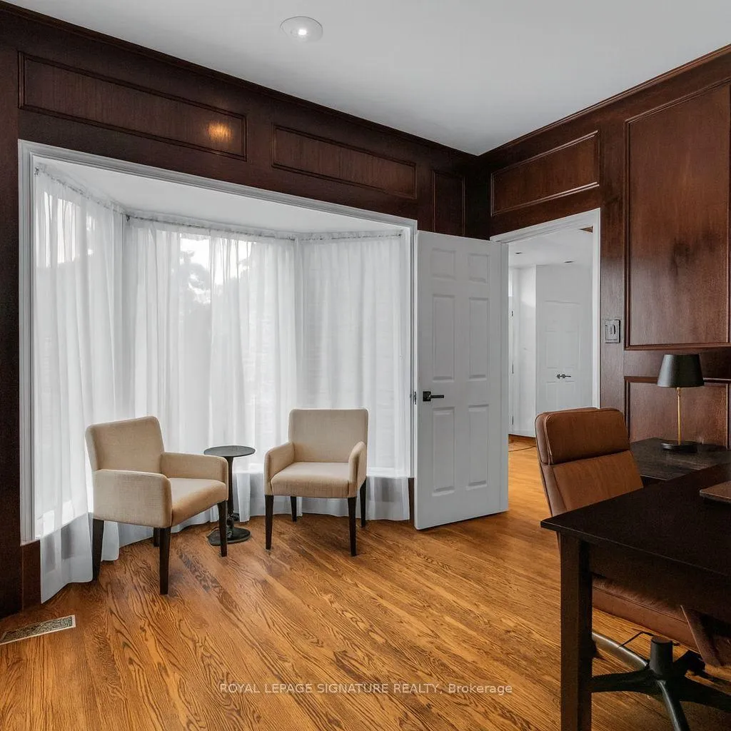 Photo 16 of 34 Barclay Court, Markham, Bayview Glen — HOMEH