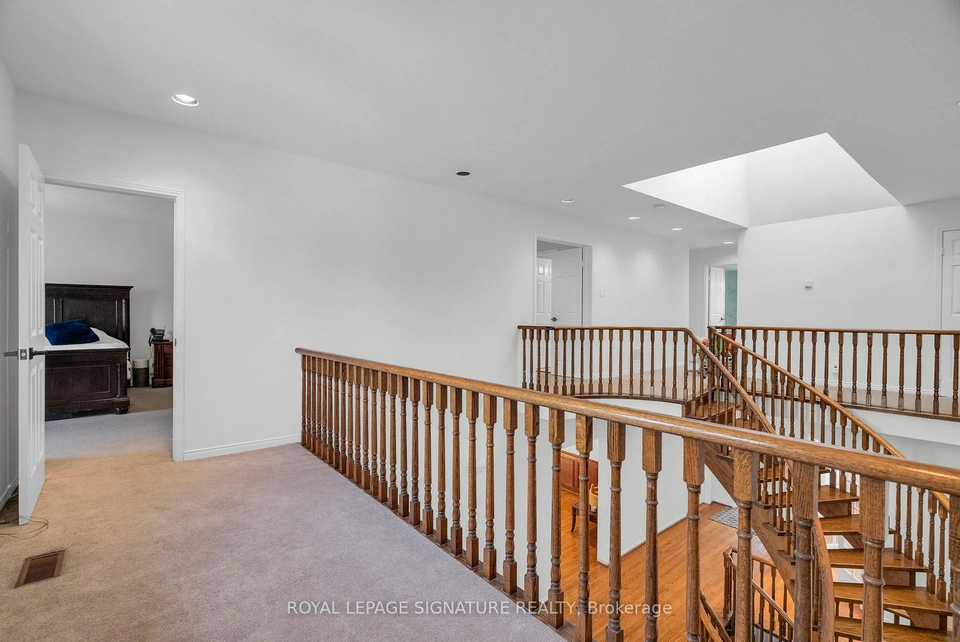 Photo 30 of 34 Barclay Court, Markham, Bayview Glen — HOMEH