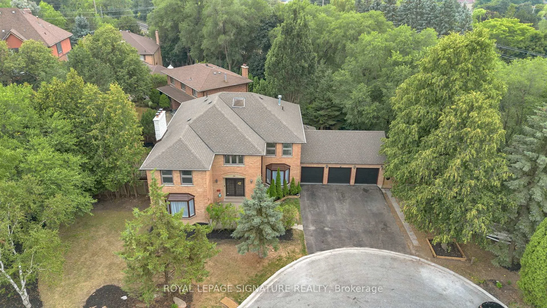 Photo 37 of 34 Barclay Court, Markham, Bayview Glen — HOMEH