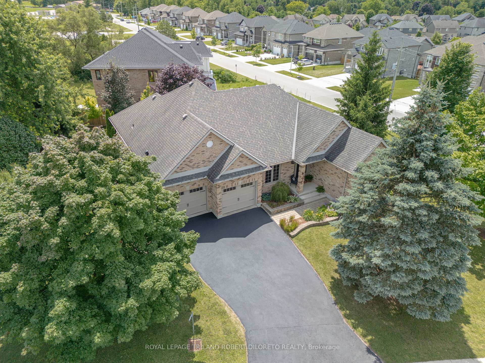 Photo 1 of 10047 Oxbow Drive, Middlesex Centre, Komoka — HOMEH