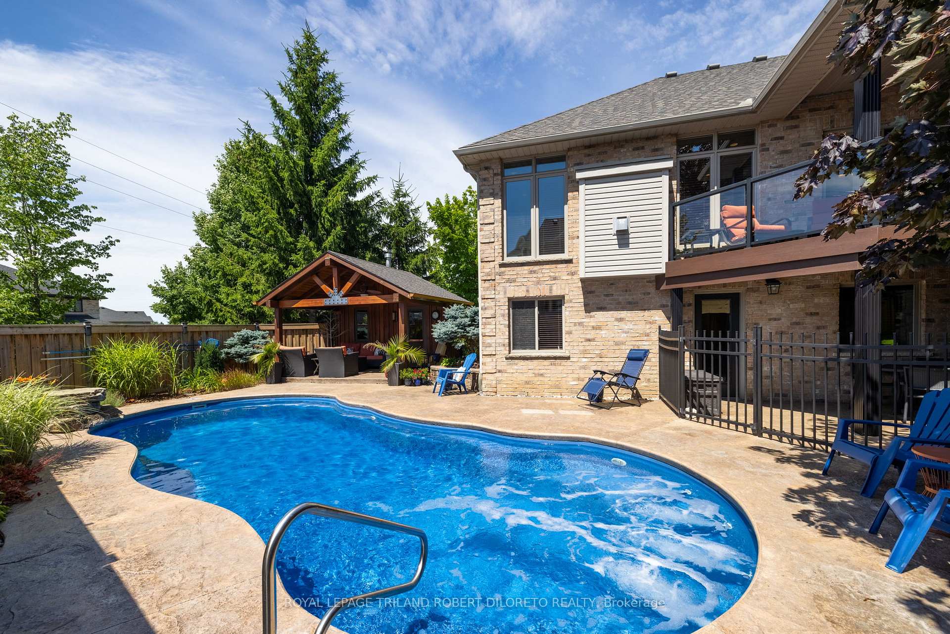 Photo 5 of 10047 Oxbow Drive, Middlesex Centre, Komoka — HOMEH
