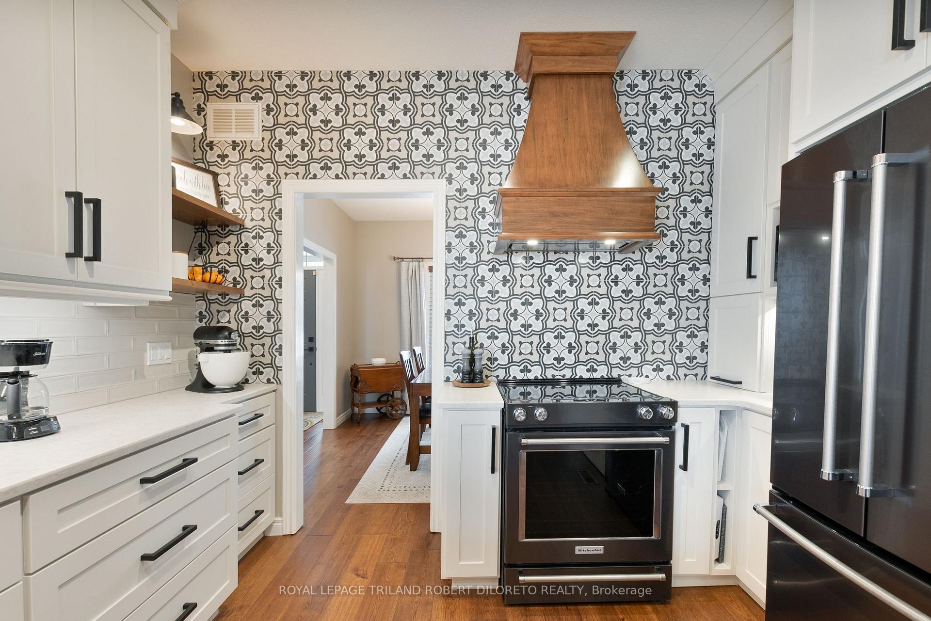Photo 25 of 10047 Oxbow Drive, Middlesex Centre, Komoka — HOMEH