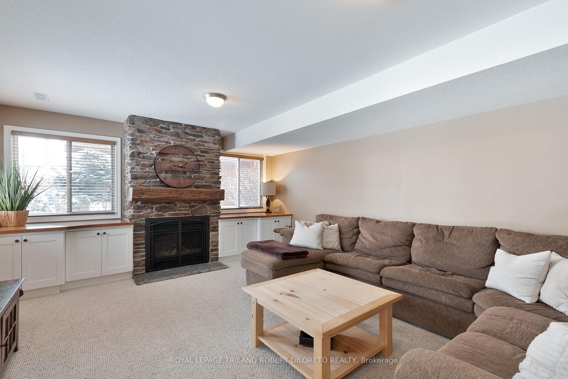 Photo 37 of 10047 Oxbow Drive, Middlesex Centre, Komoka — HOMEH