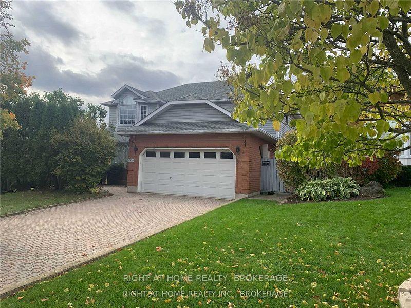 Photo 1 of 600 Upper Horning Road, Hamilton, Gurnett — HOMEH