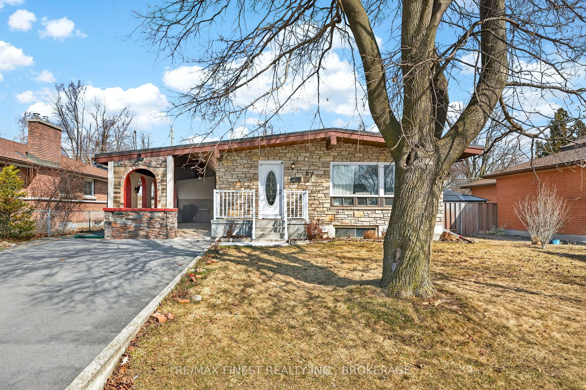 Photo 1 of 67 Morenz Crescent, Kingston, Rideau — HOMEH