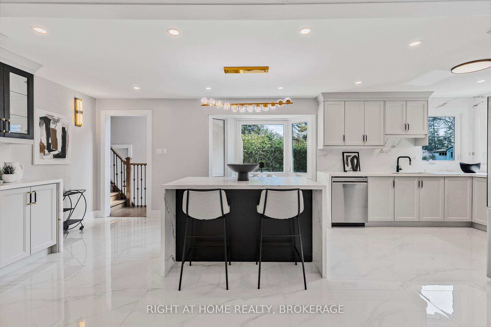 Photo 9 of Unit UPPER, 347 Mapledene Drive, Hamilton, Ancaster — HOMEH