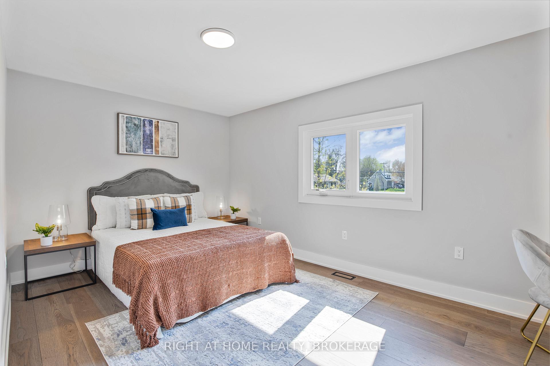 Photo 32 of Unit UPPER, 347 Mapledene Drive, Hamilton, Ancaster — HOMEH