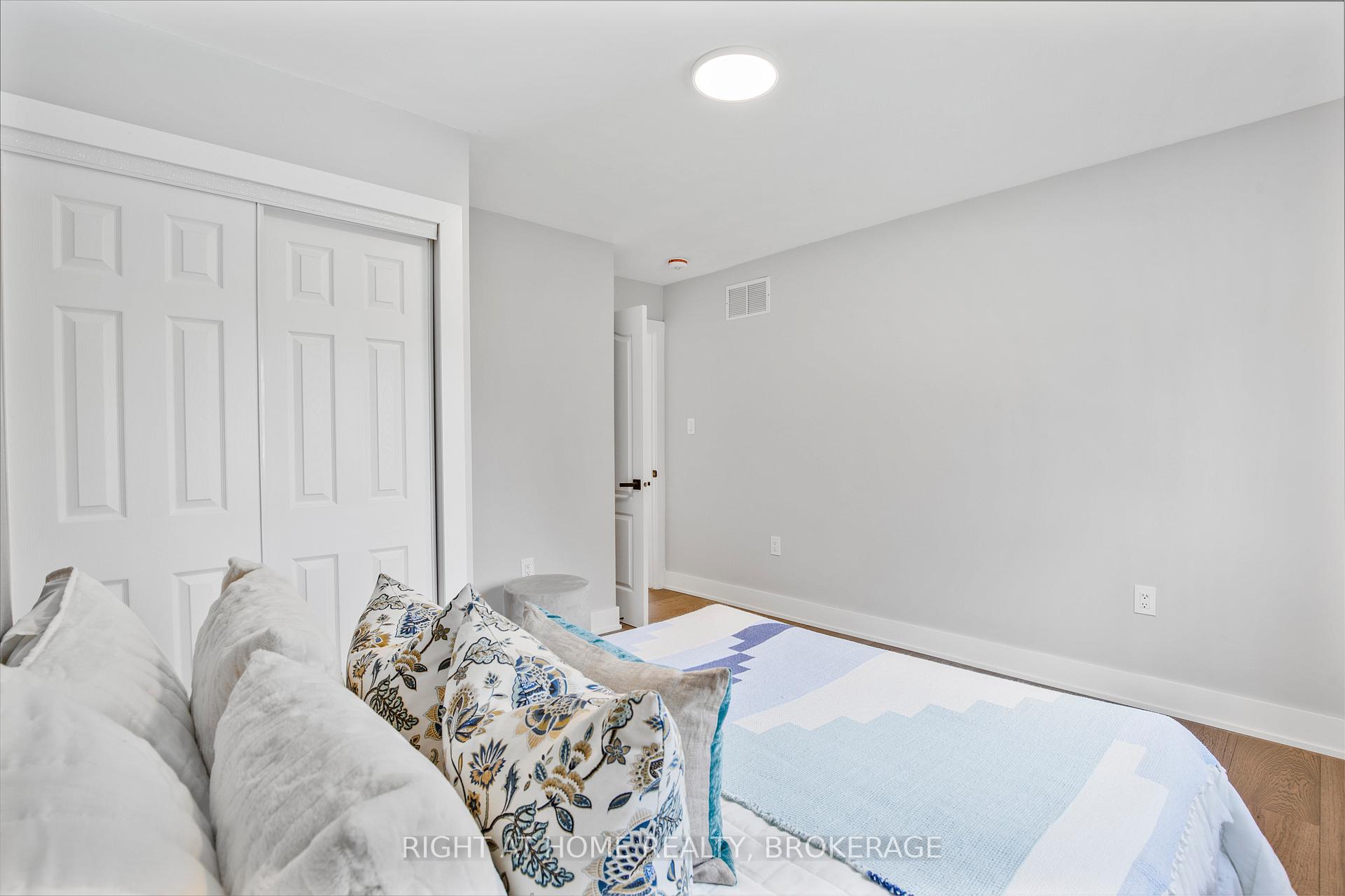 Photo 35 of Unit UPPER, 347 Mapledene Drive, Hamilton, Ancaster — HOMEH