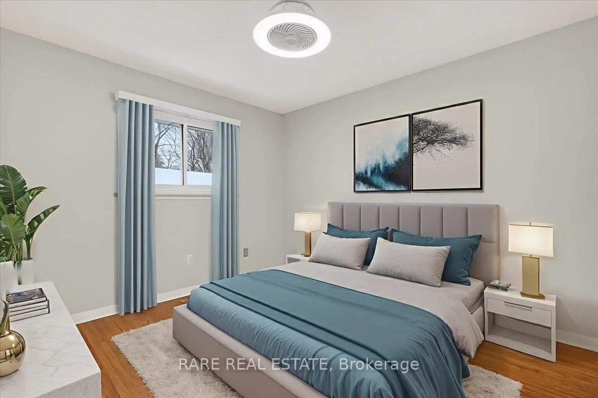 Photo 10 of 24 Lay Street, Barrie, Wellington — HOMEH