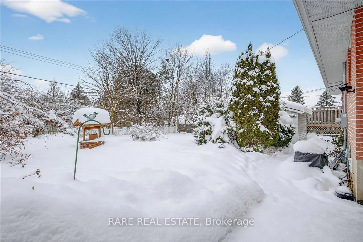 Photo 17 of 24 Lay Street, Barrie, Wellington — HOMEH