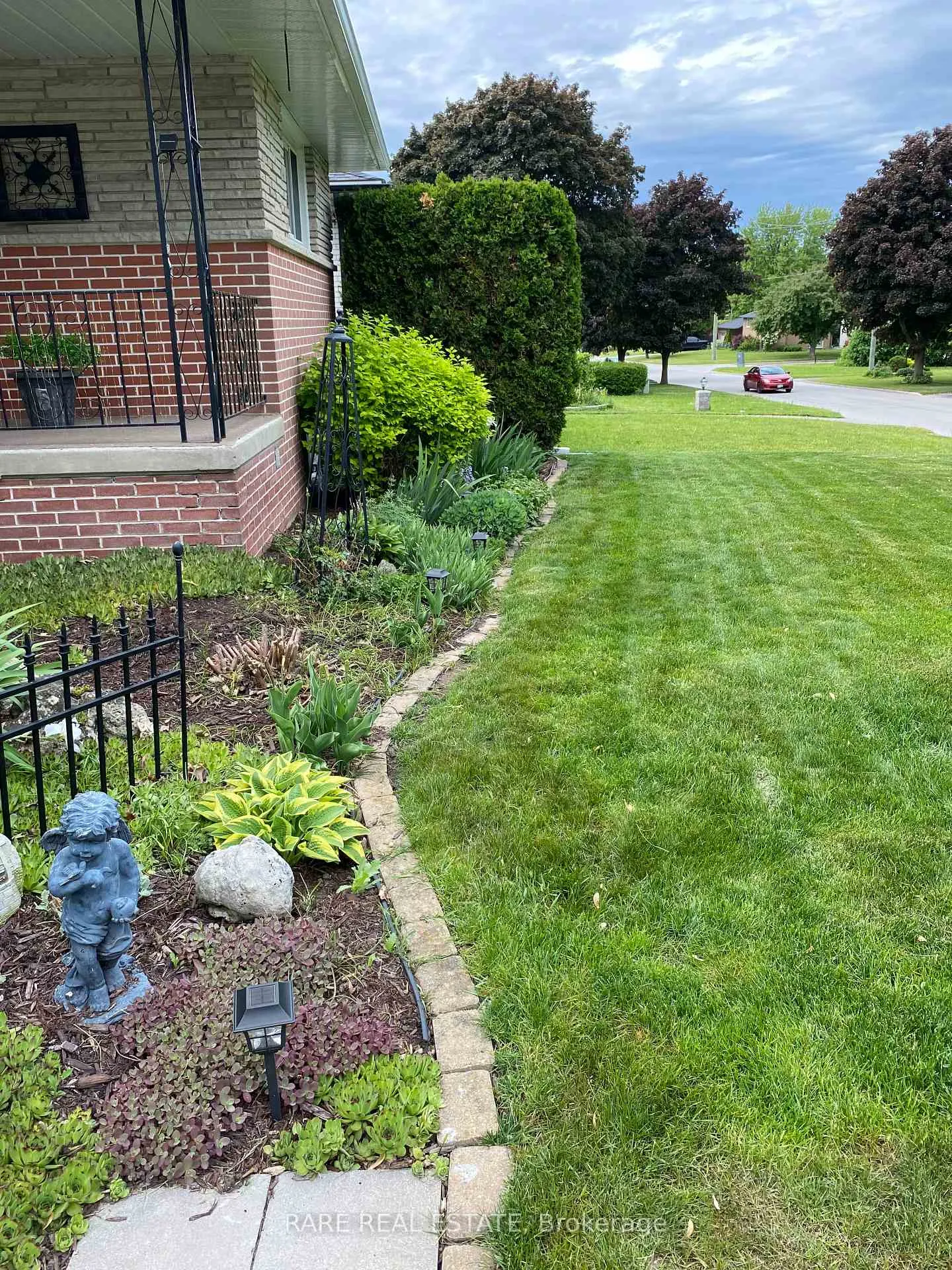 Photo 22 of 24 Lay Street, Barrie, Wellington — HOMEH
