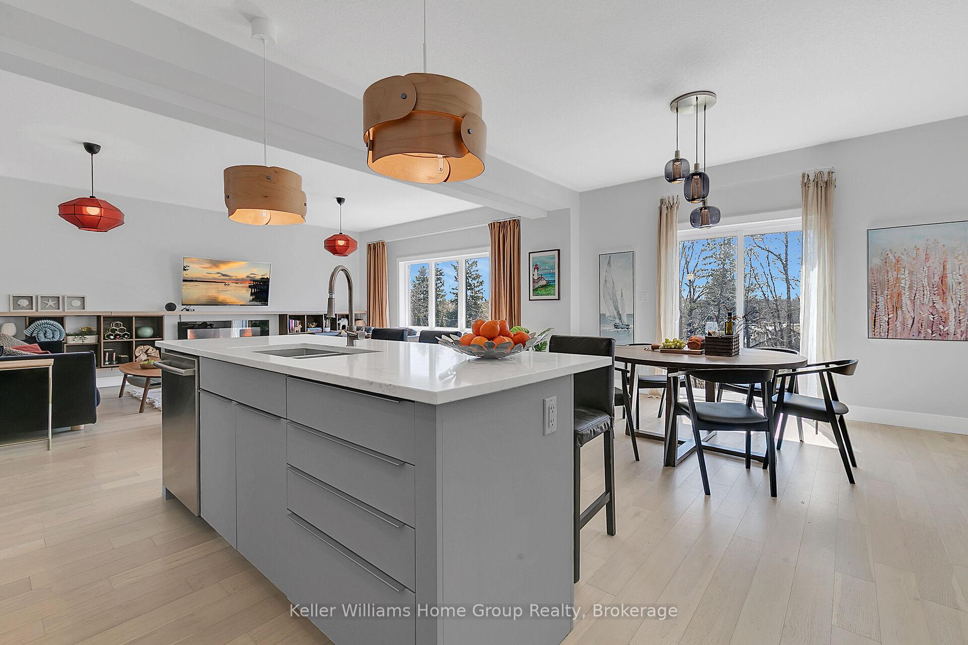 Photo 8 of 585 Doonwoods Crescent, Kitchener — HOMEH