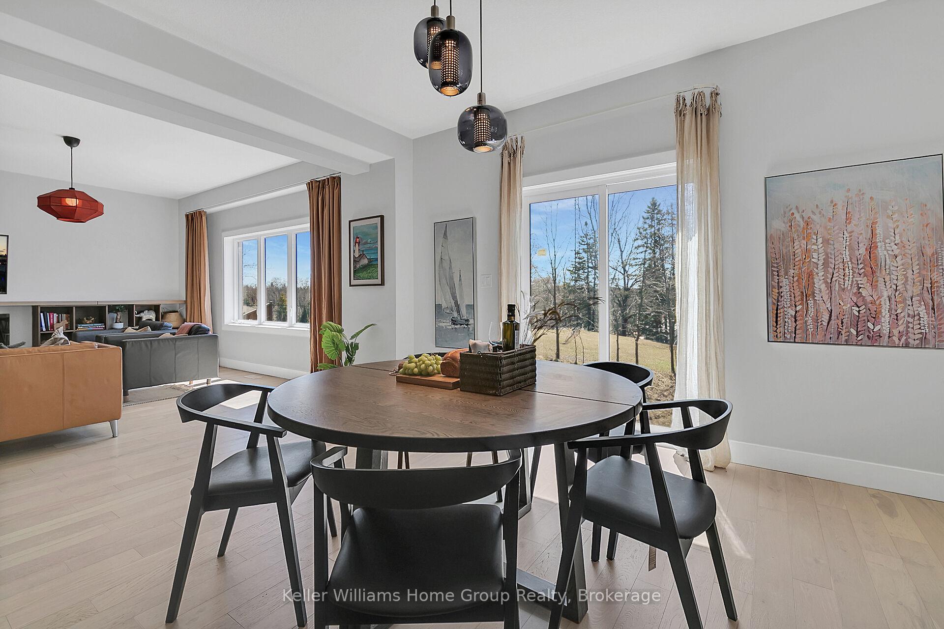 Photo 11 of 585 Doonwoods Crescent, Kitchener — HOMEH