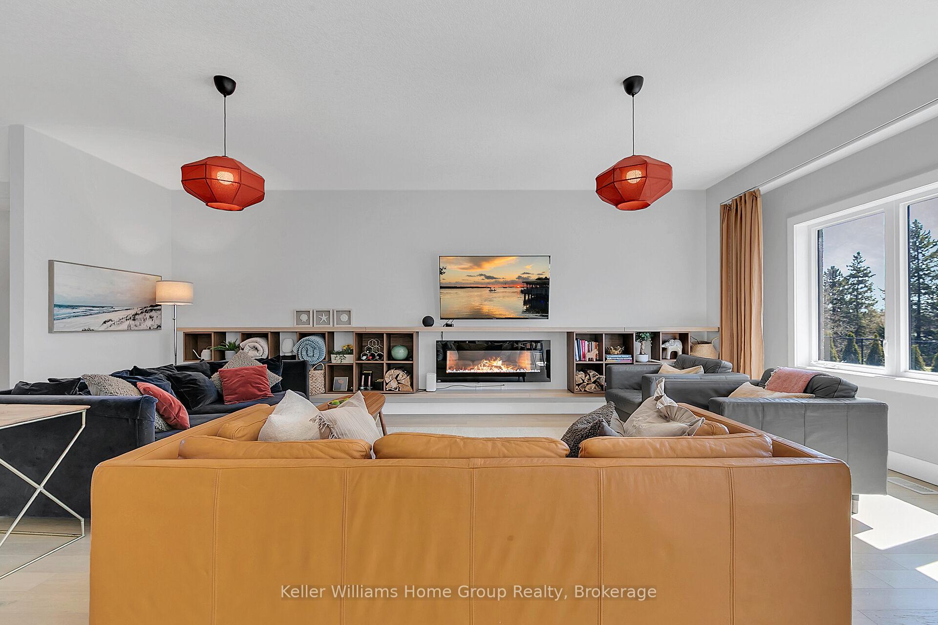 Photo 14 of 585 Doonwoods Crescent, Kitchener — HOMEH