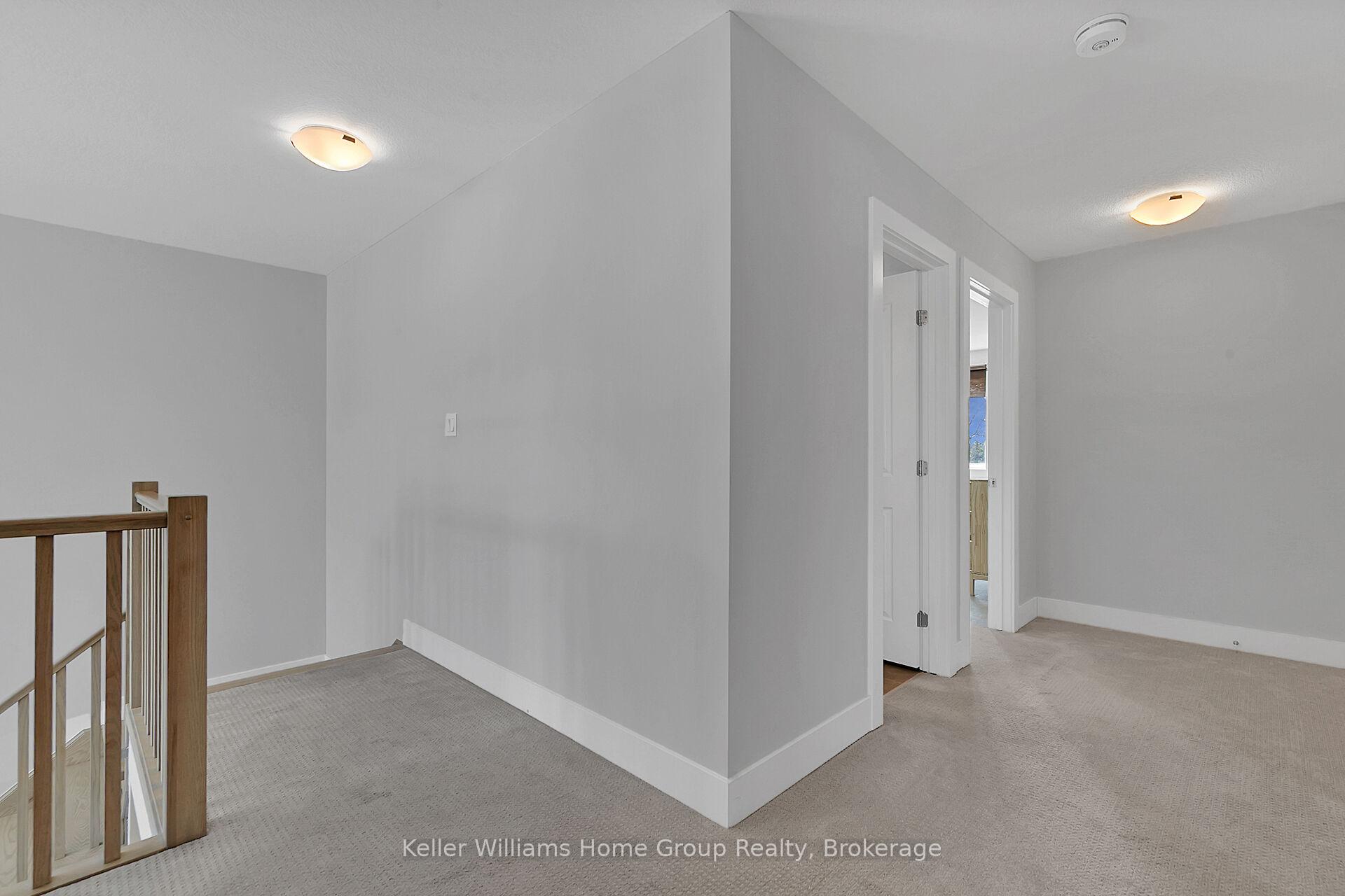 Photo 40 of 585 Doonwoods Crescent, Kitchener — HOMEH